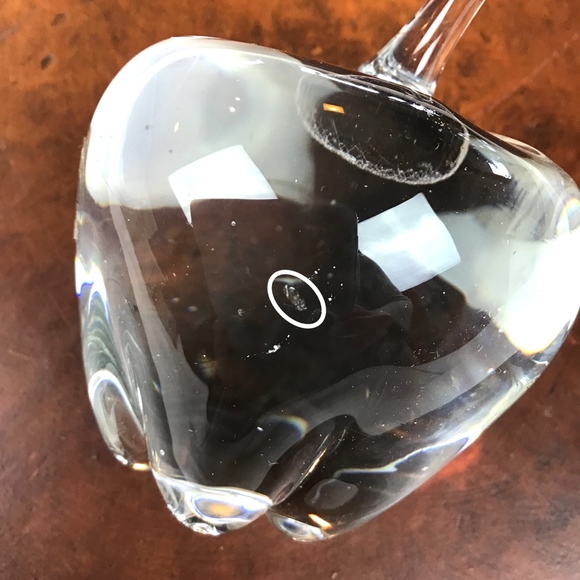 Glass Apple Paperweight Vintage Marked Carnevale - Picture 9 of 9